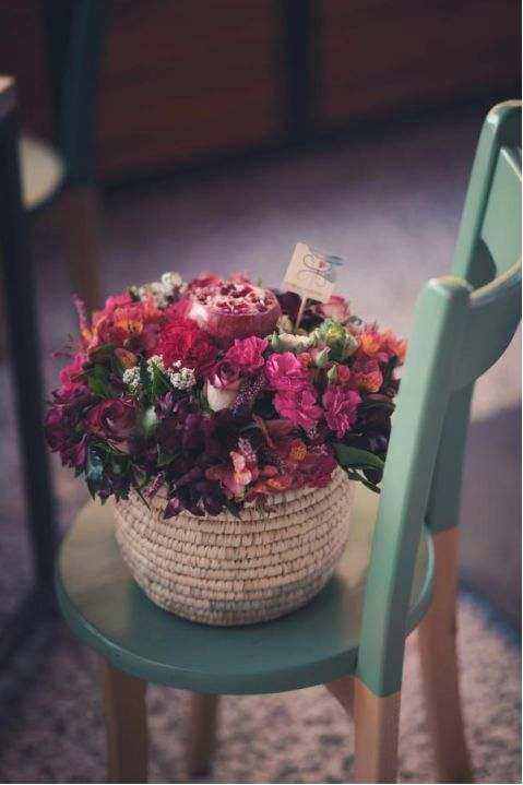 Table arrangement